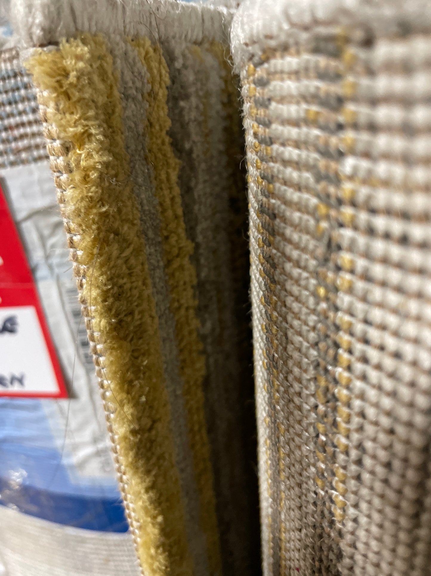 Rug in mustard and grey reduced to clear Instore