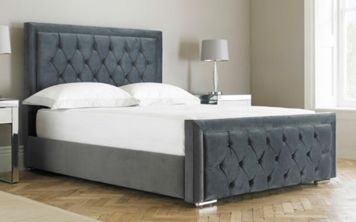Sandrine 5 ft DD bed last one clearance