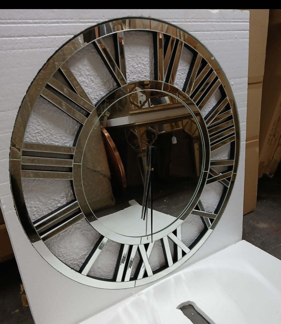 Large Mirror clock round with Roman numerals 80 cm click n collect