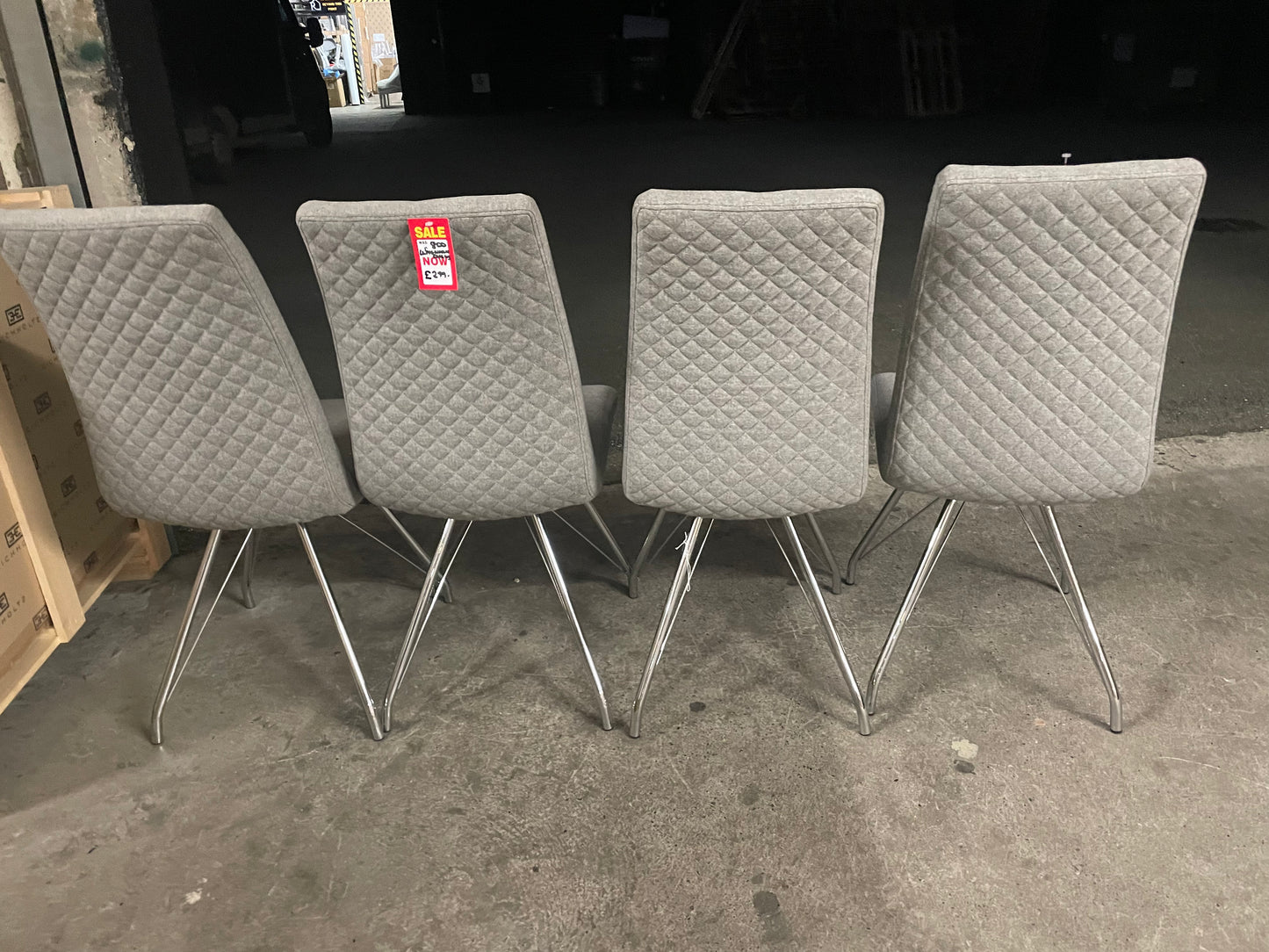 Monaco grey gloss dining table 120 cm clearance new in box pay instore