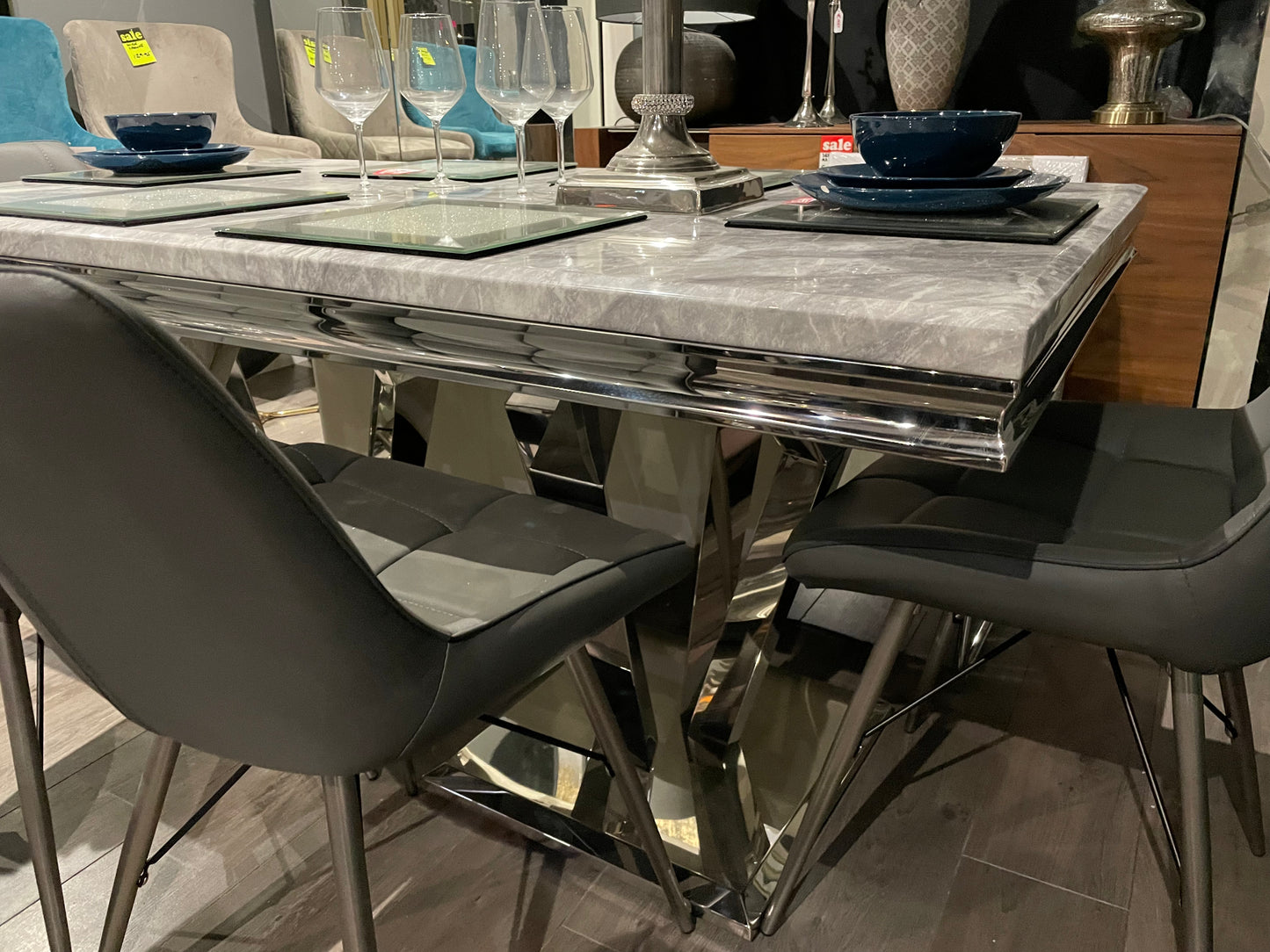 Arturo grey 1800 mm look table with chrome base