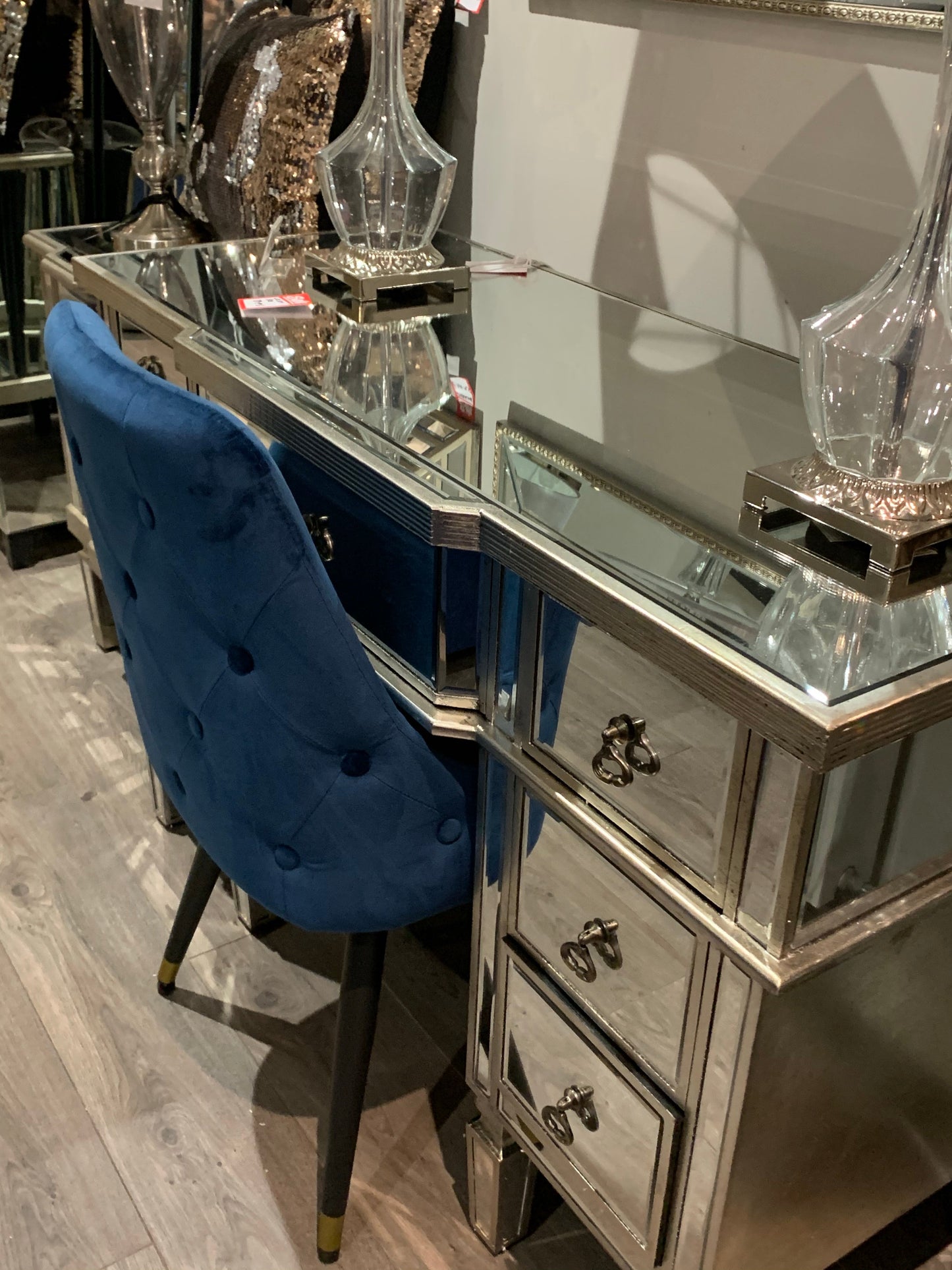 X Large Antiqued Dressing Vanity Table desk 7 drawer REDUCED Instore purchase only
