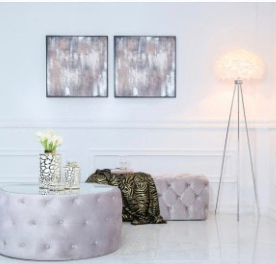 Tripod floor lamp with white feather shade