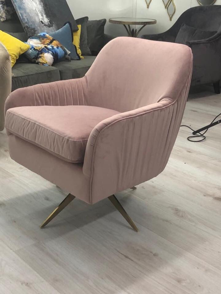 Sia swivel Chair in blush pink totally stunning ! Reduced for collection