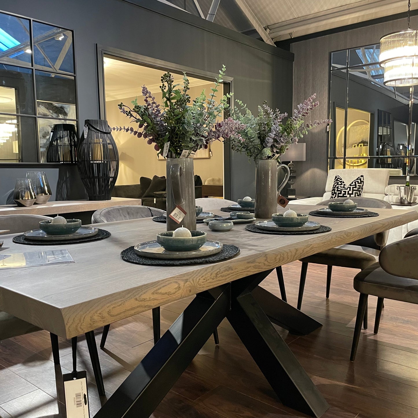 Renaissance Provence Dining Table solid oak kiln dried top of the range dining table