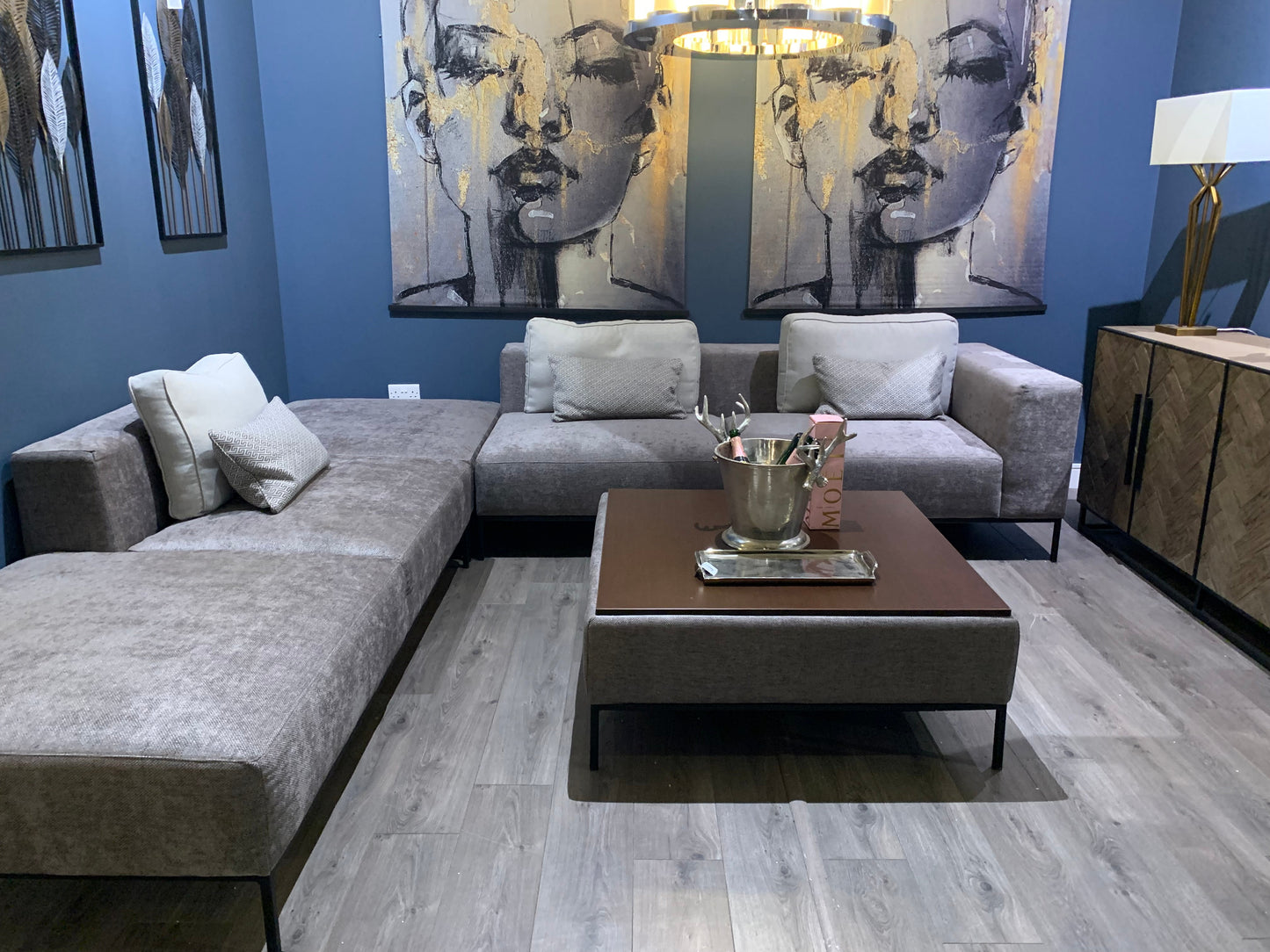 Bi Bi penthouse X-Large Corner Group in luxury textured fabric with half price ex display. Pay Instore 2 models priced separately