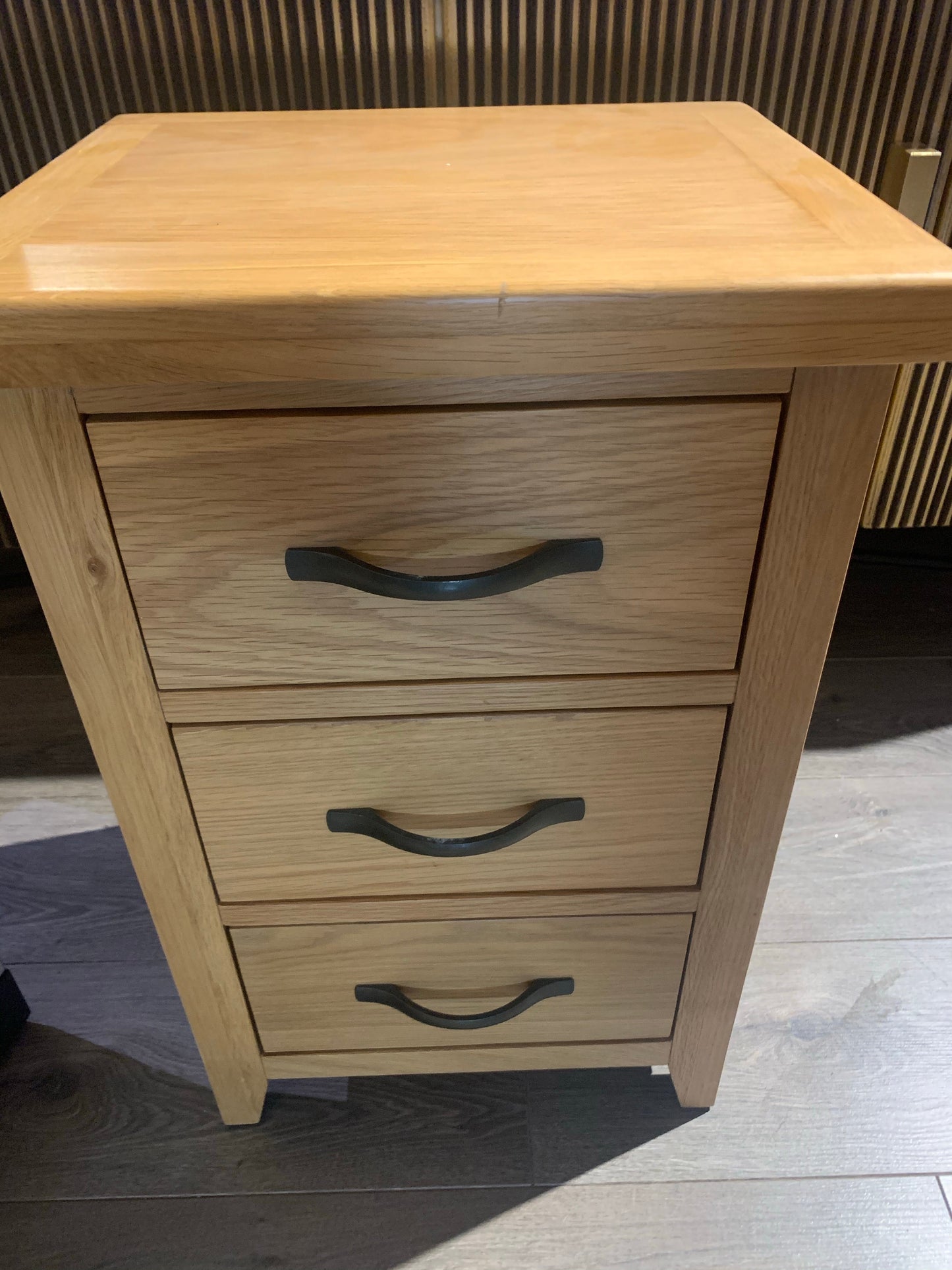Oak bedside cabinet last few Less than half price Instore payment, only sold as a pair, priced each