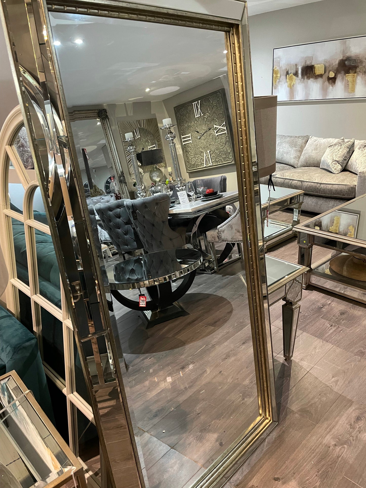 Vegas 2 Leaner Mirror full length Ex display in outlet store