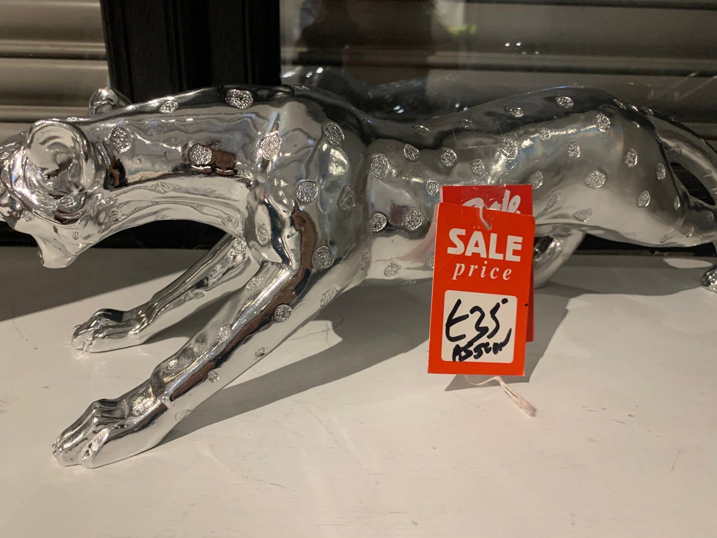 SILVER LEOPARD instore purchase to be collected