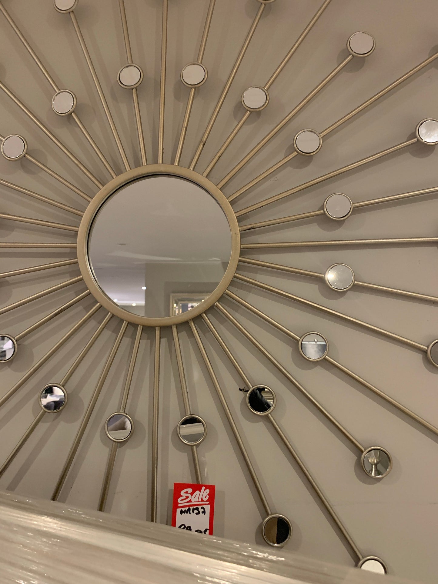 Starburst mirror 100 cm no 37 Instore only