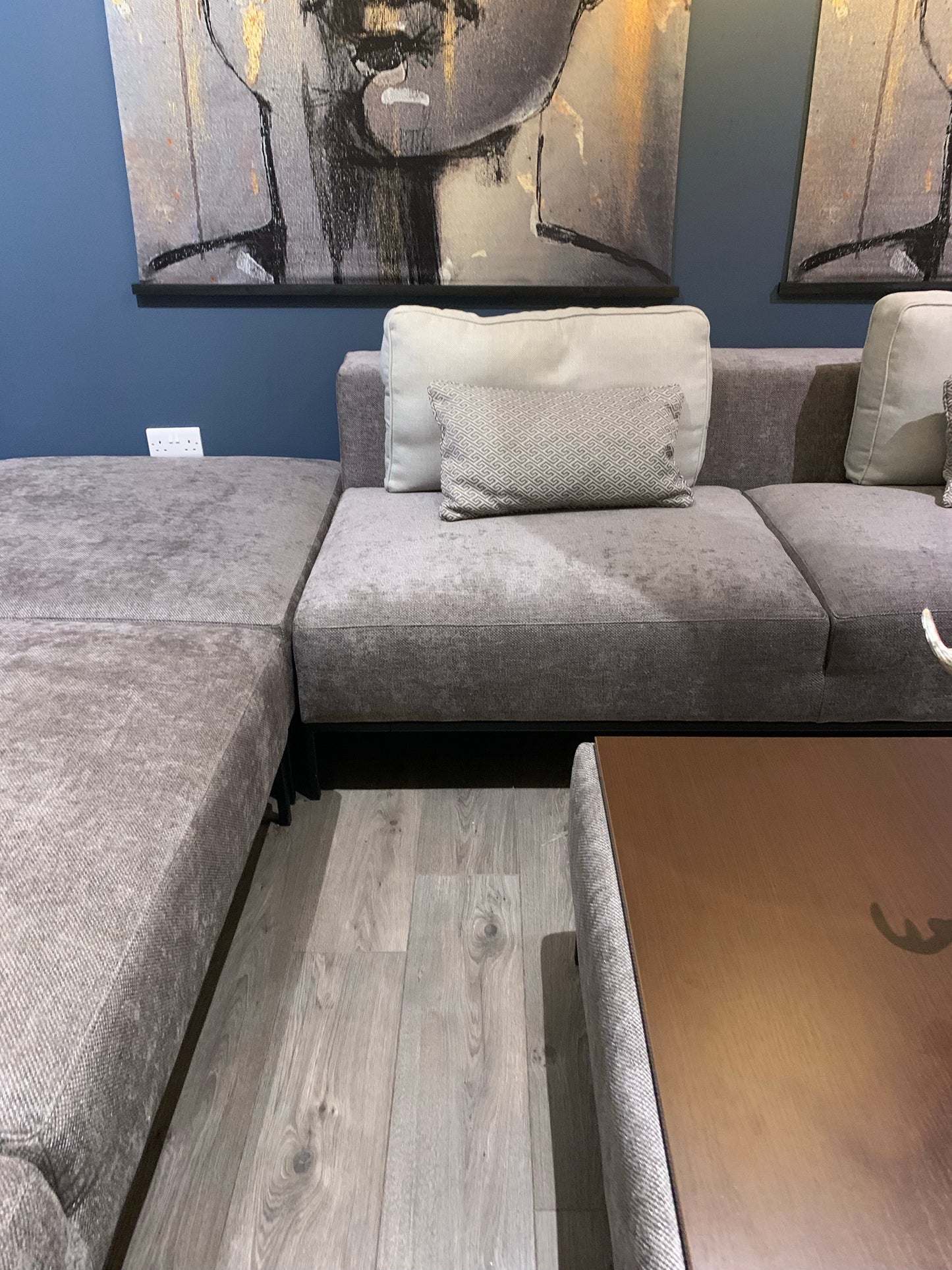 Bi Bi penthouse X-Large Corner Group in luxury textured fabric with half price ex display. Pay Instore 2 models priced separately