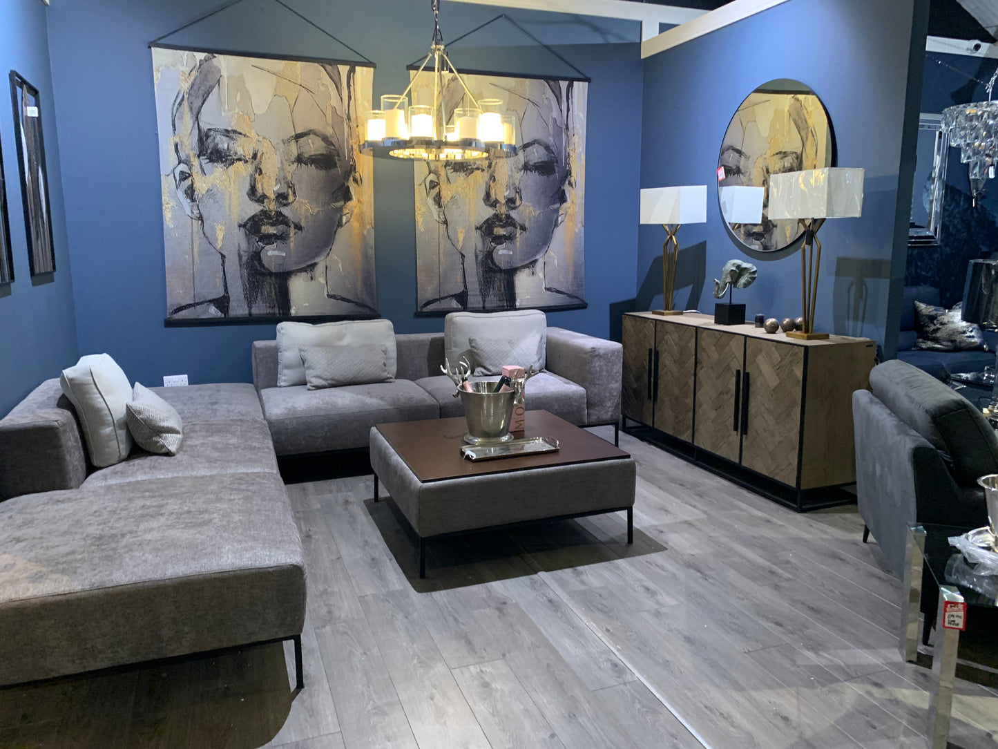 Bi Bi penthouse X-Large Corner Group in luxury textured fabric with half price ex display. Pay Instore 2 models priced separately