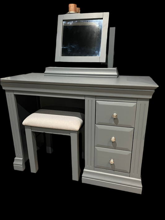 Montpelier dressing table with 3 drawers mirror and stool Instore purchase only