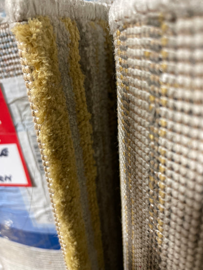 Rug in mustard and grey reduced to clear Instore