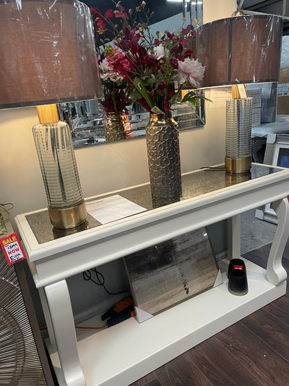 Fallon Scroll console table with  2 lamps special purchase