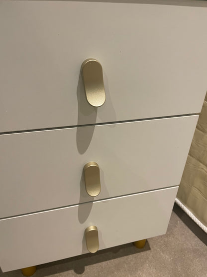 Karl  3 piece Dressing table w stool and mirror SPECIAL instore purchase . White marl .