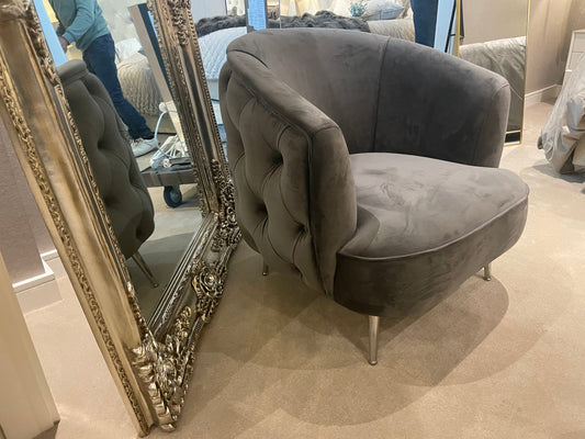 Vanessa buttoned designer armchair reduced view Instore to purchase