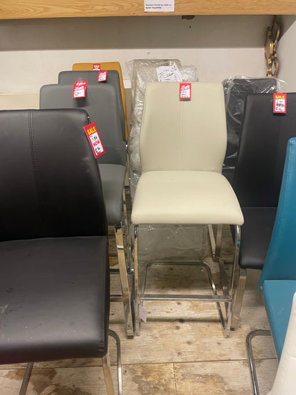 Dining Chair Disposal Sale Payment Terms are pay Instore only