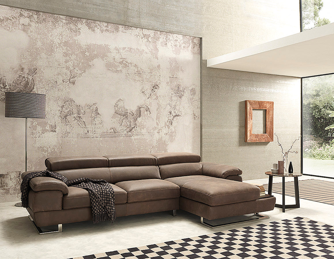 Invictus Finest italian leather sofa Chaise plus 3 seater  with  electrics.