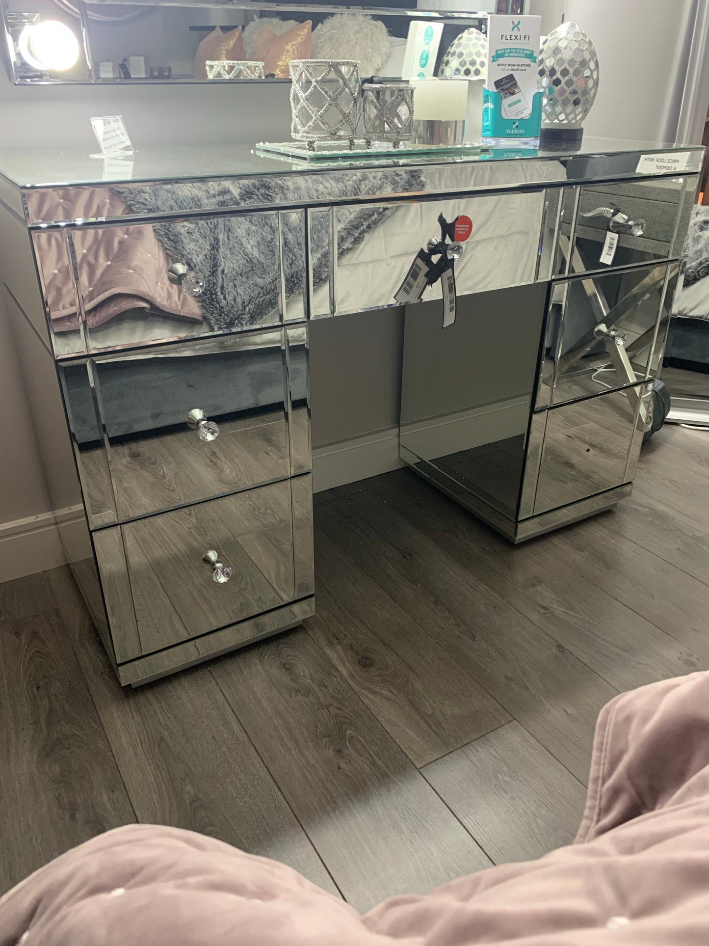 Rachel Hollywood 7 drawer glass mirrored dressing table  on massive clearance offer View in store prior to purchase