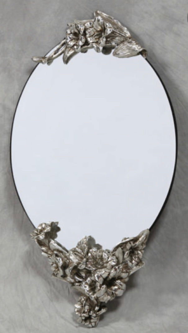 Oval venetian mirror  reduced for collection only